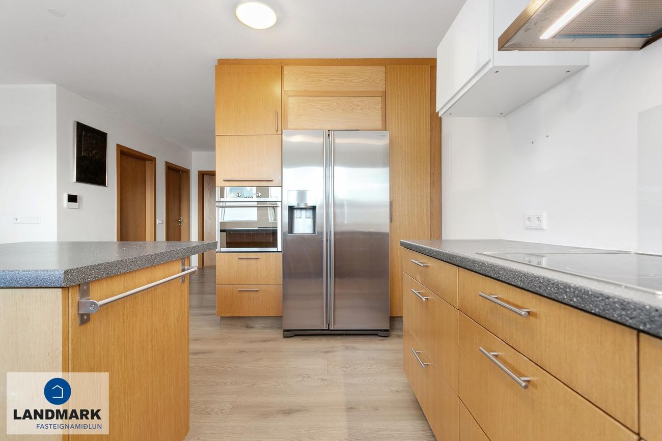 Berjavellir 3, 221 Hafnarfjörður