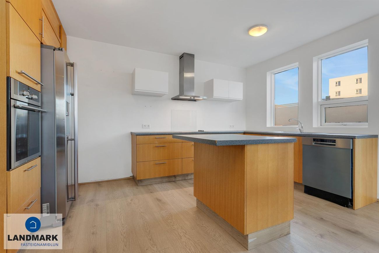 Berjavellir 3, 221 Hafnarfjörður