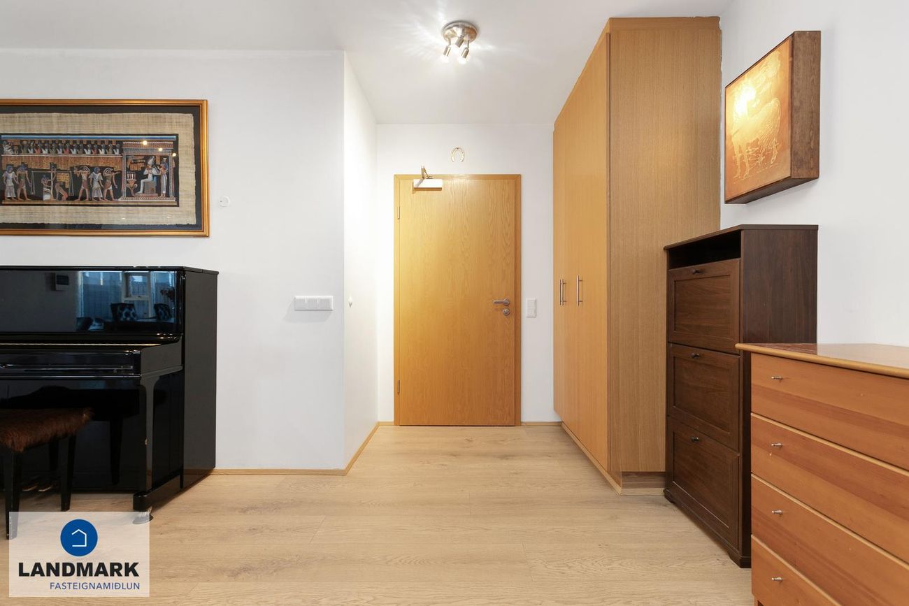 Berjavellir 3, 221 Hafnarfjörður