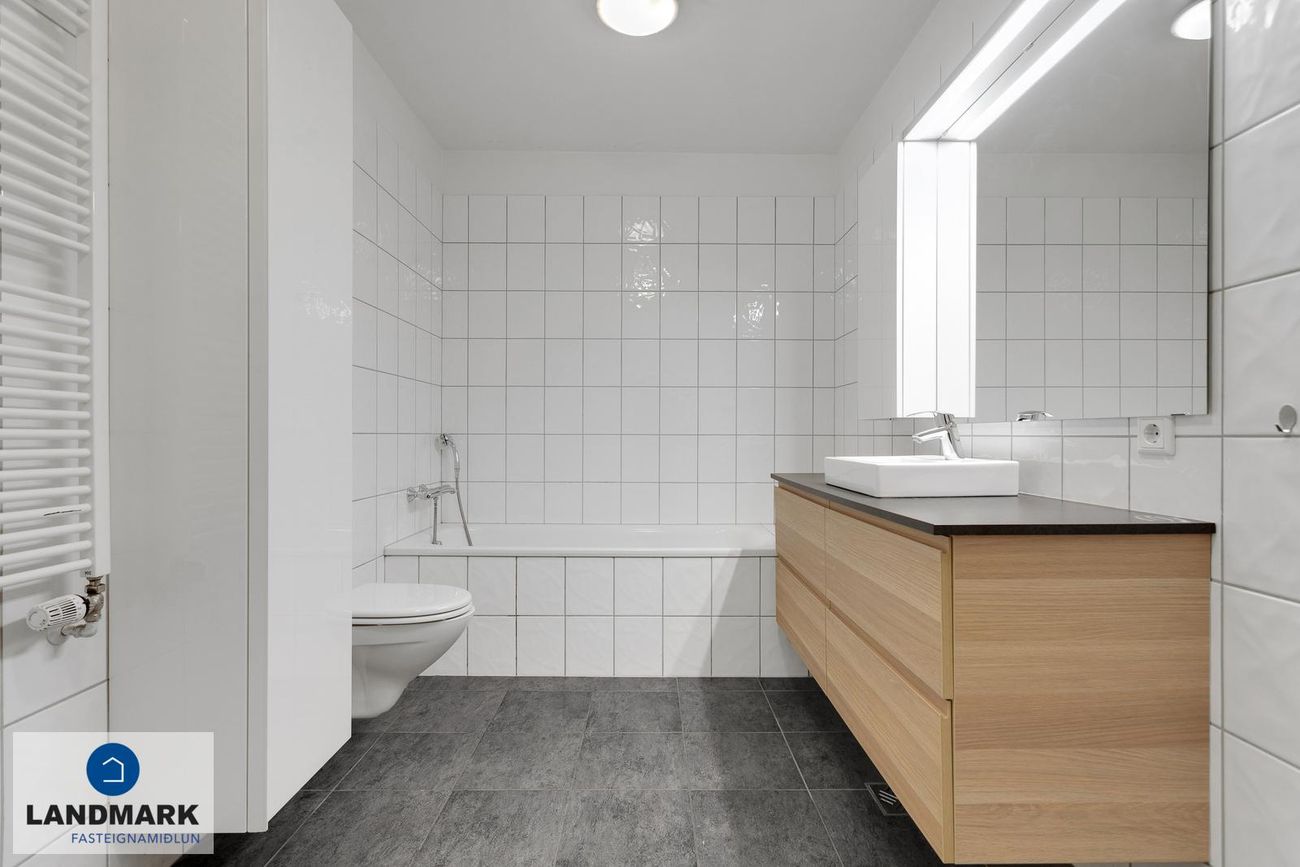 Berjavellir 3, 221 Hafnarfjörður