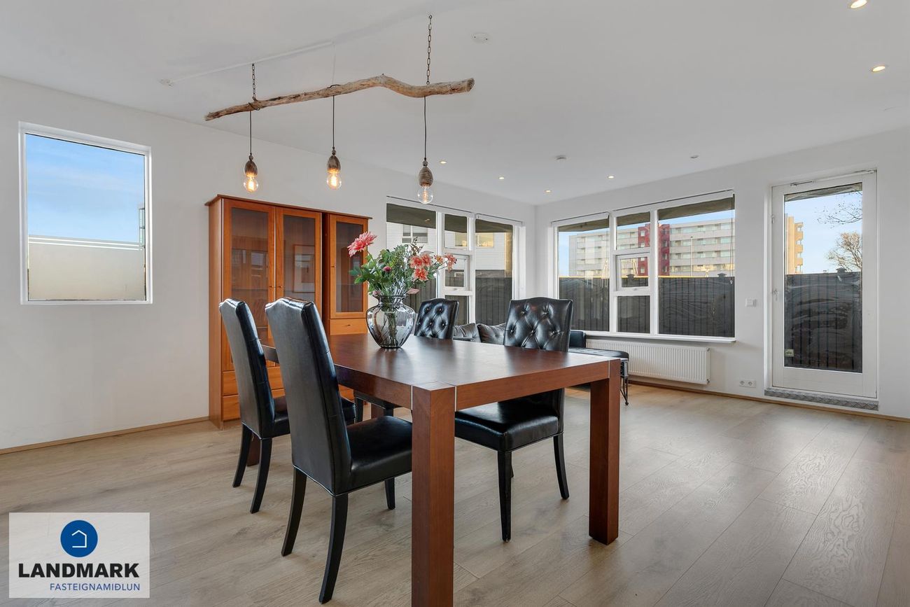 Berjavellir 3, 221 Hafnarfjörður