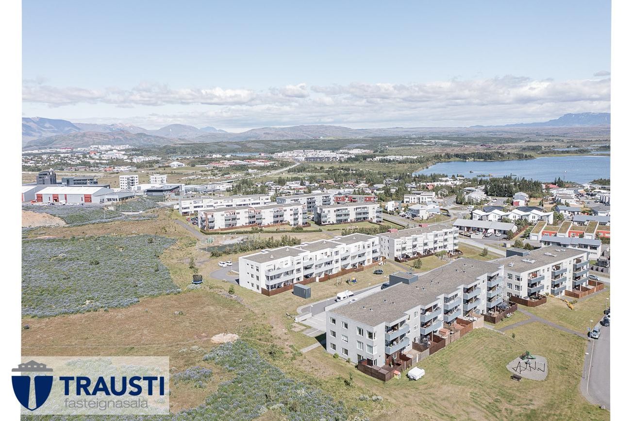 Álfkonuhvarf 43, 203 Kópavogur