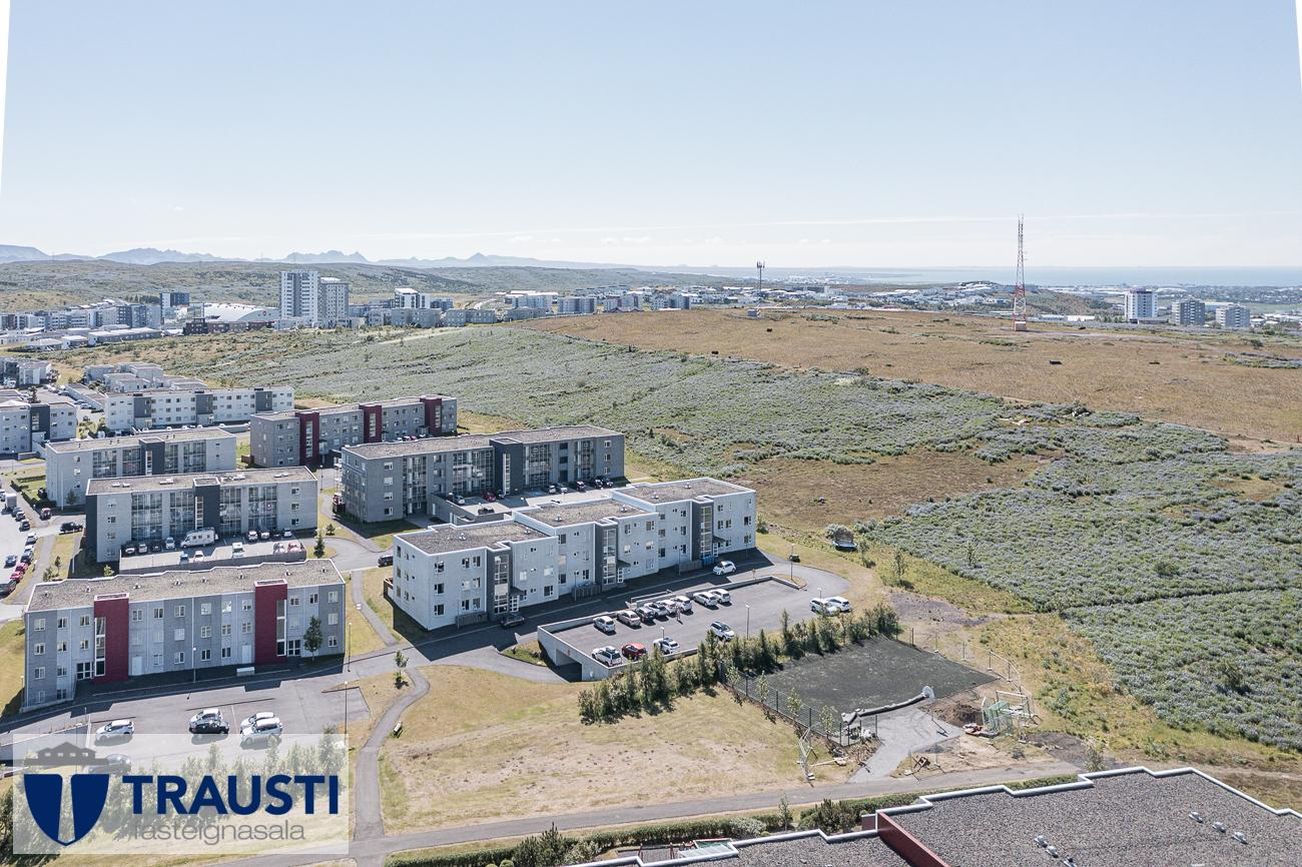 Álfkonuhvarf 43, 203 Kópavogur