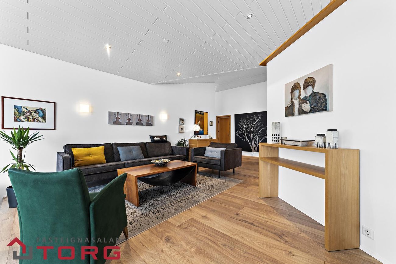 Týsvellir 1 - 0101, 230 Reykjanesbær