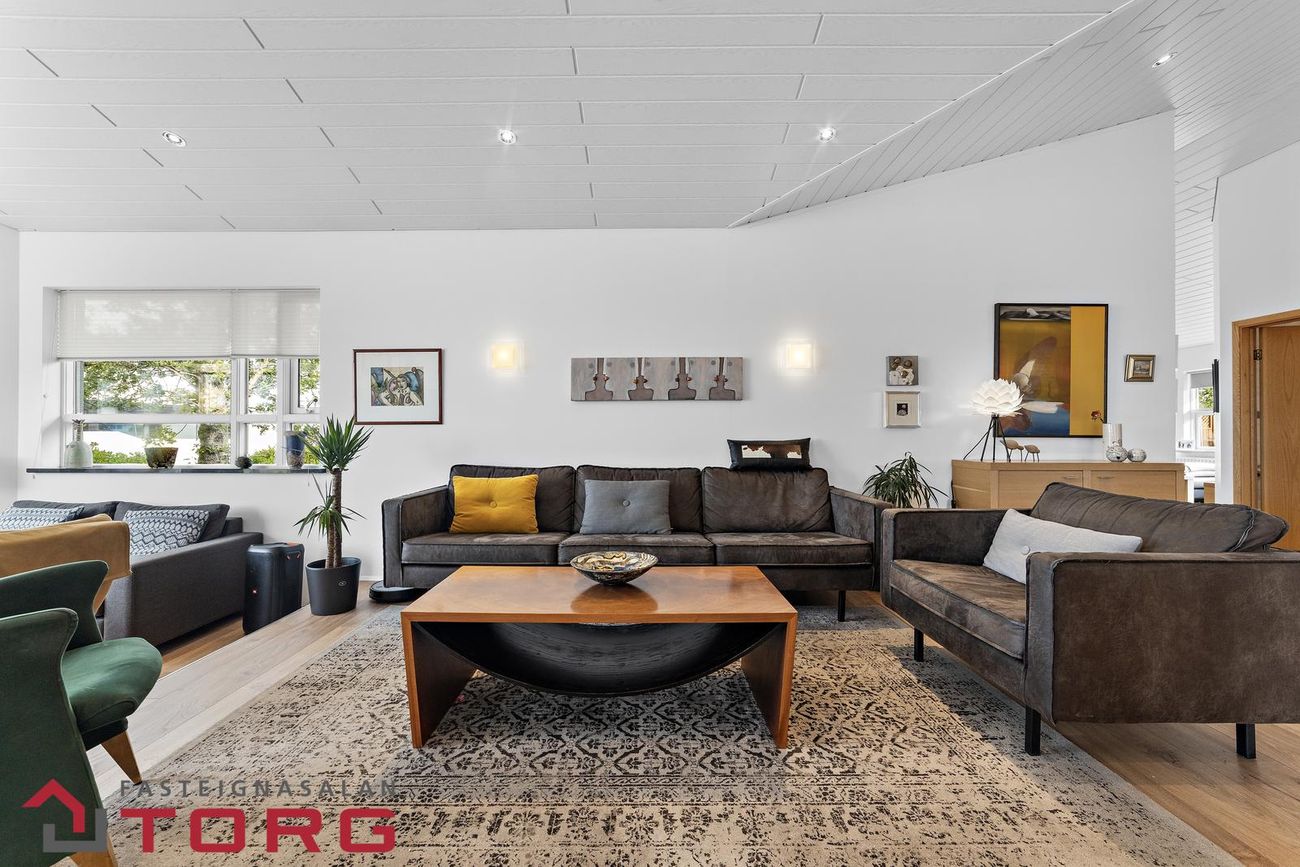 Týsvellir 1 - 0101, 230 Reykjanesbær