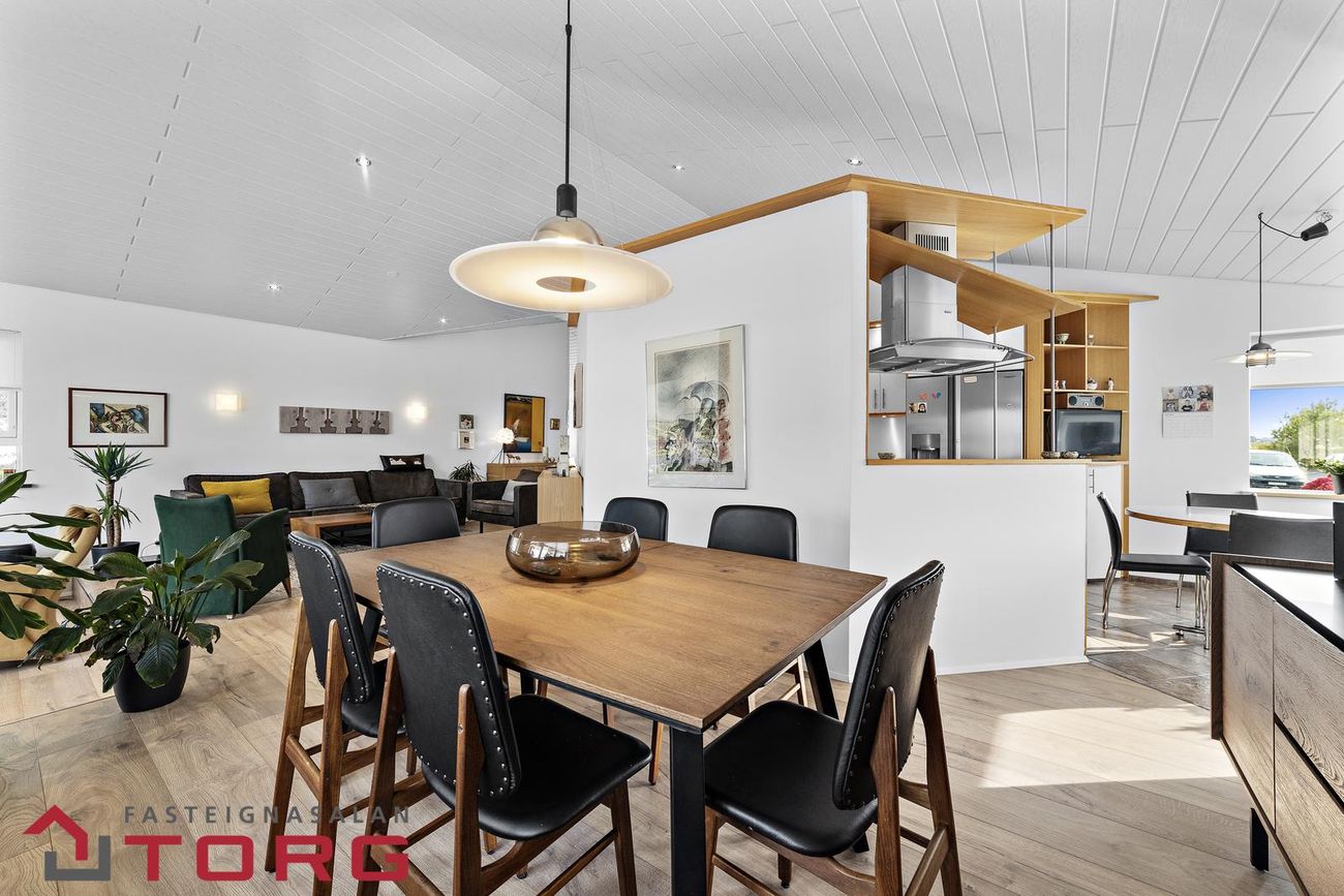 Týsvellir 1 - 0101, 230 Reykjanesbær