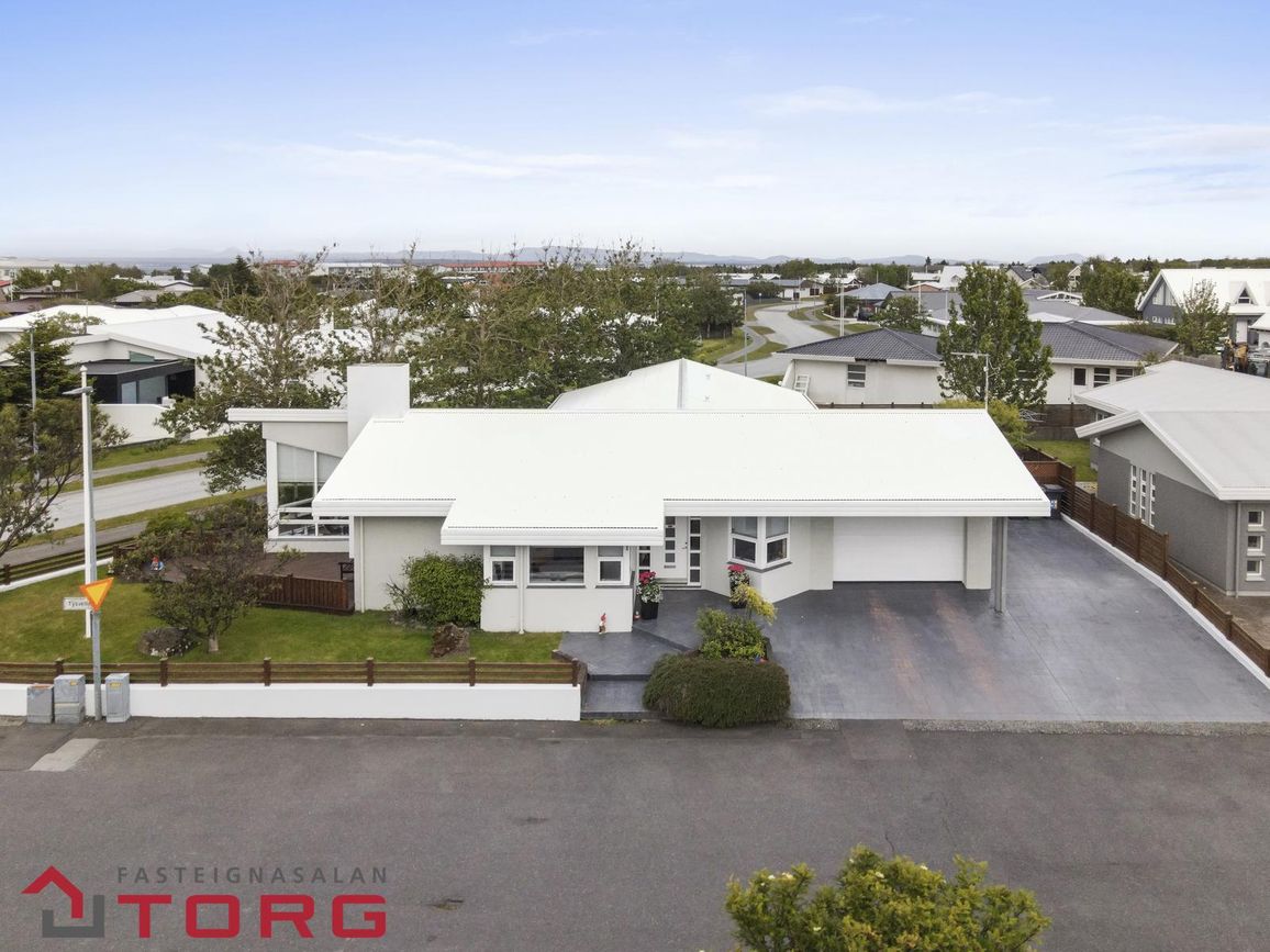 Týsvellir 1 - 0101, 230 Reykjanesbær