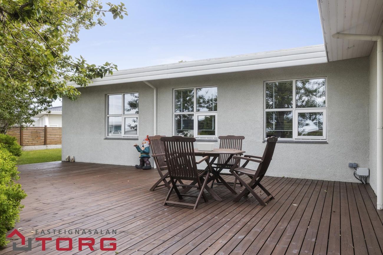 Týsvellir 1 - 0101, 230 Reykjanesbær