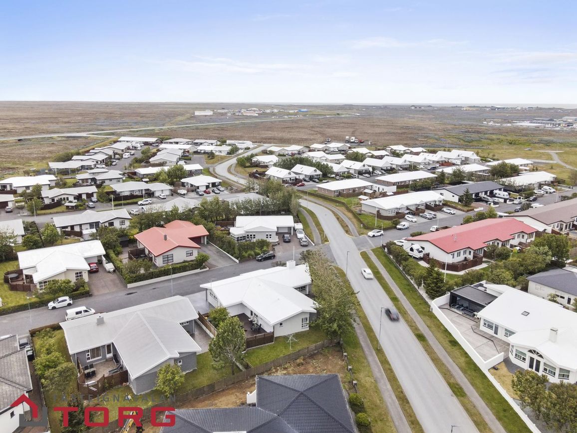 Týsvellir 1 - 0101, 230 Reykjanesbær