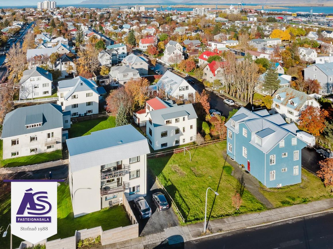 Efstasund 98, 104 Reykjavík