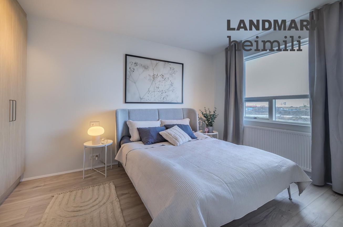 Suðurhella 14 - 0201, 221 Hafnarfjörður