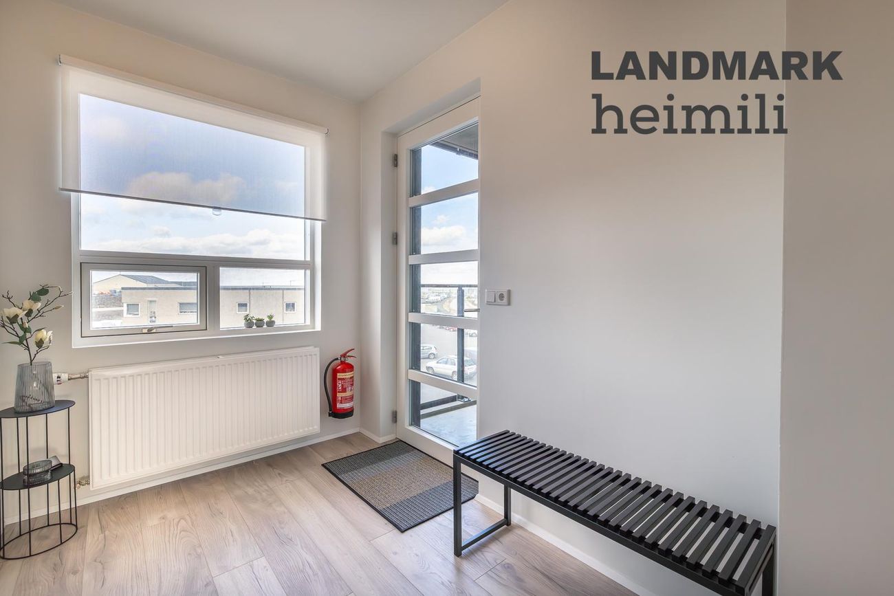Suðurhella 14 - 0201, 221 Hafnarfjörður