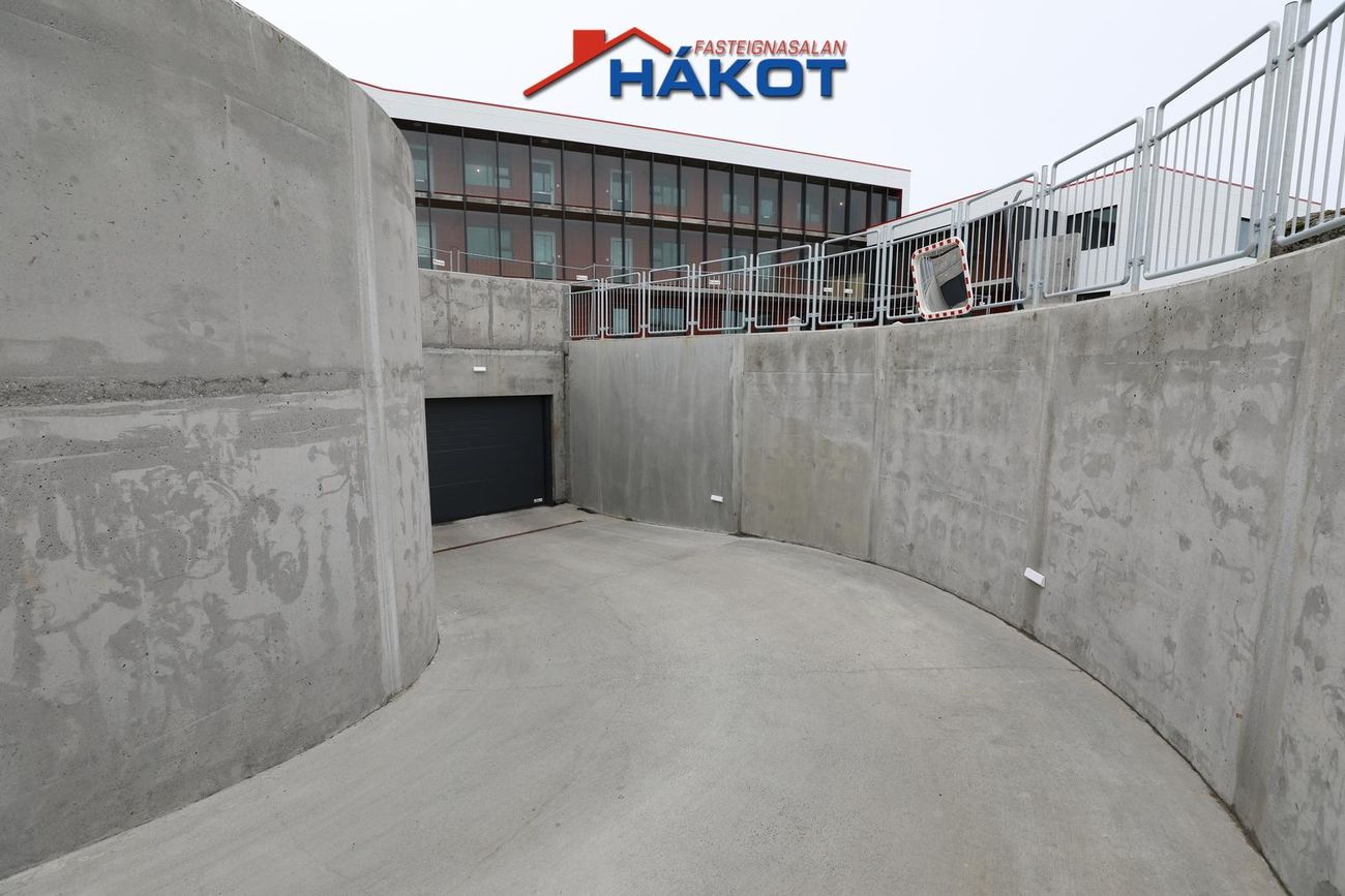 Asparskógar 18, 300 Akranes
