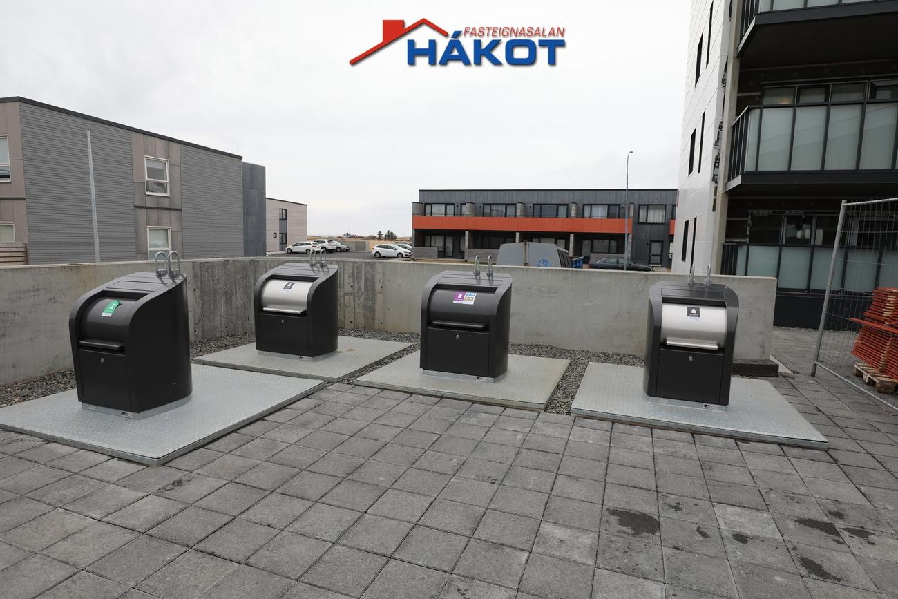Asparskógar 18, 300 Akranes