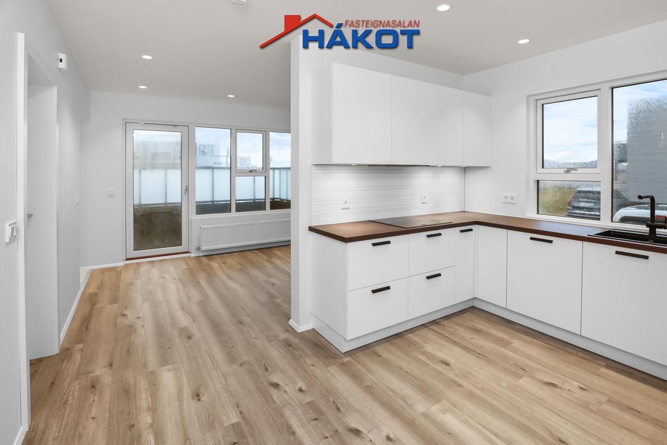 Asparskógar 18, 300 Akranes