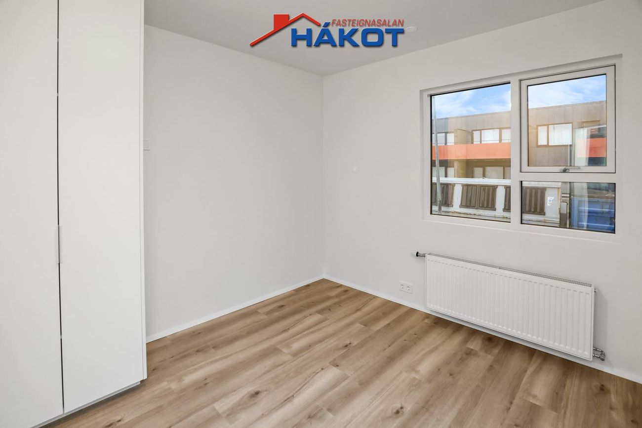 Asparskógar 18, 300 Akranes