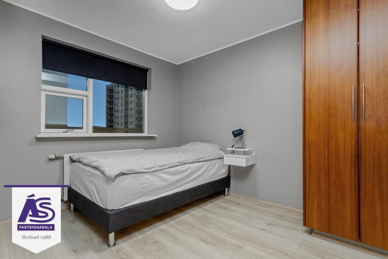 Eskivellir 7, 221 Hafnarfjörður