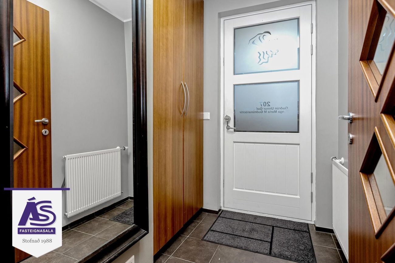 Eskivellir 7, 221 Hafnarfjörður