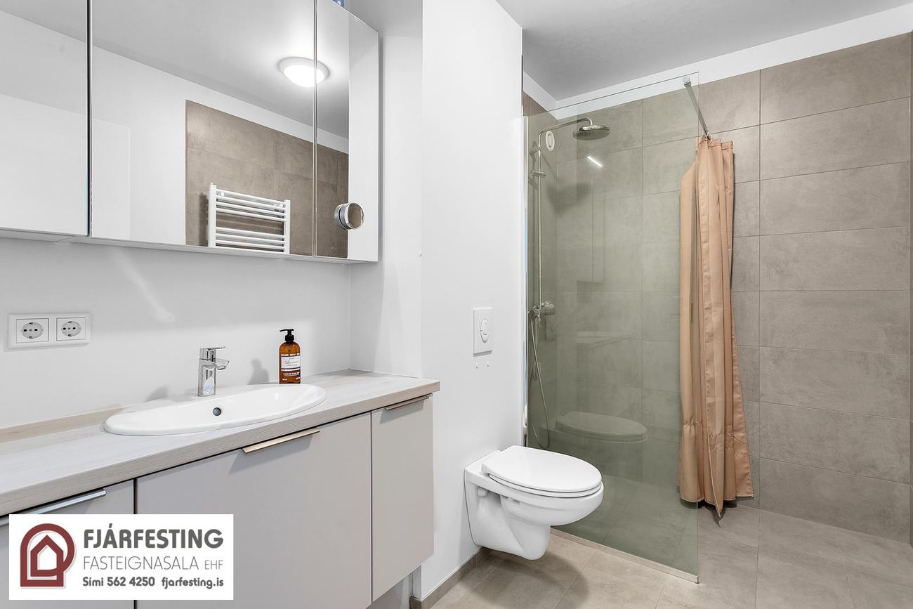 Tangabryggja 18, 110 Reykjavík