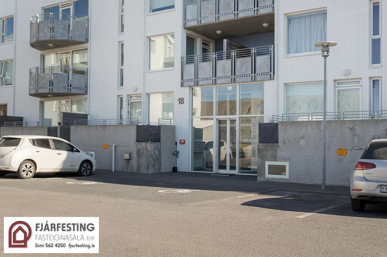 Tangabryggja 18, 110 Reykjavík