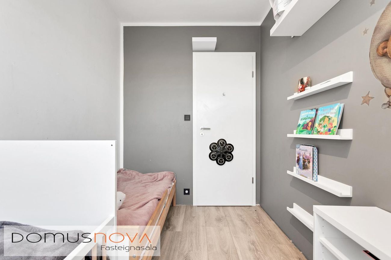 Hraunbær 128, 110 Reykjavík