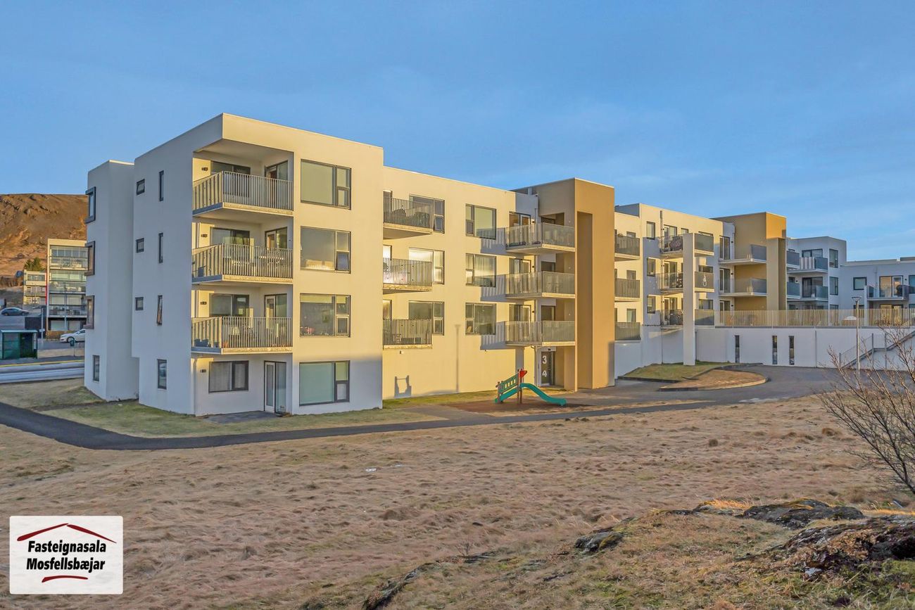 Vefarastræti 34, 270 Mosfellsbær