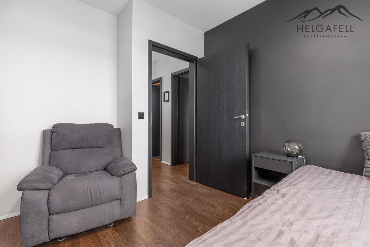 Helluvað 13, 110 Reykjavík