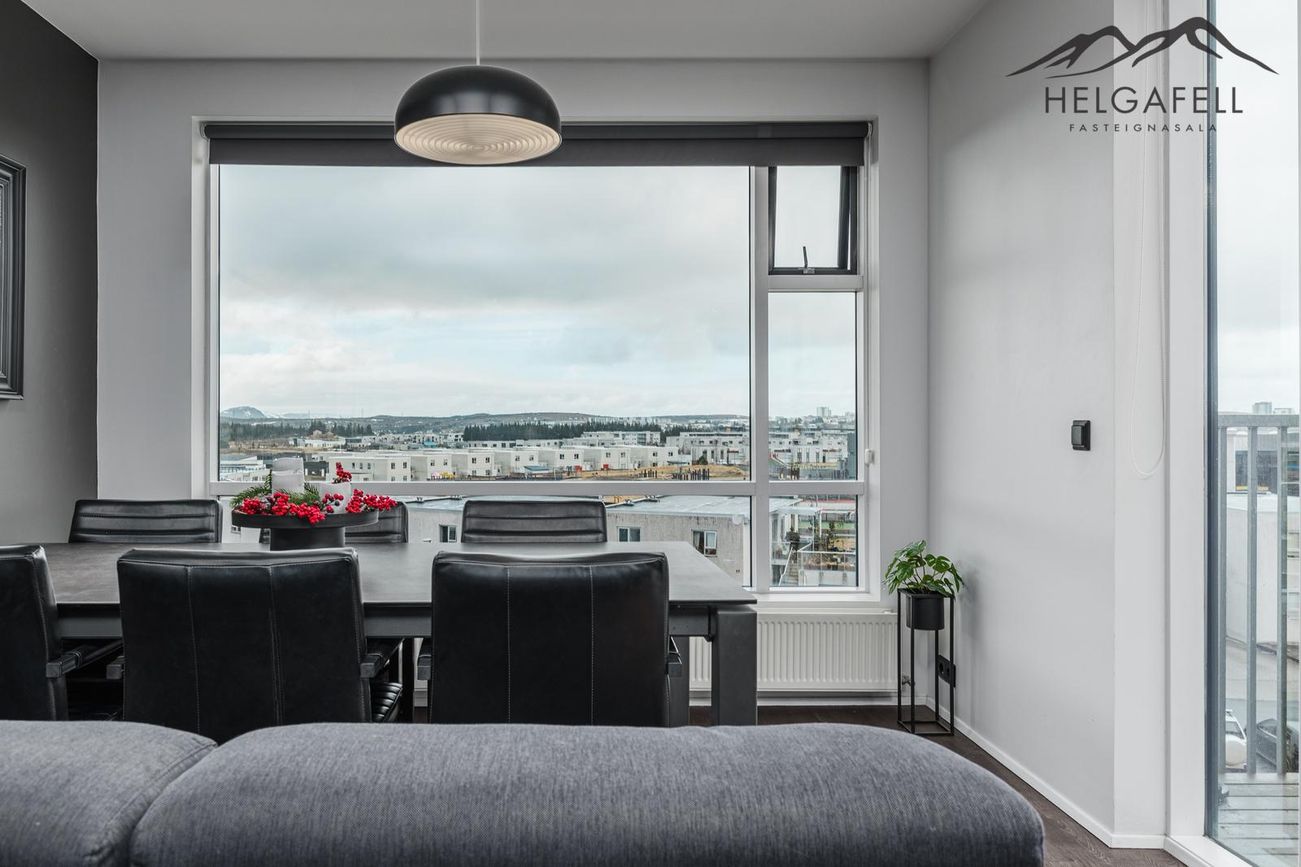 Helluvað 13, 110 Reykjavík