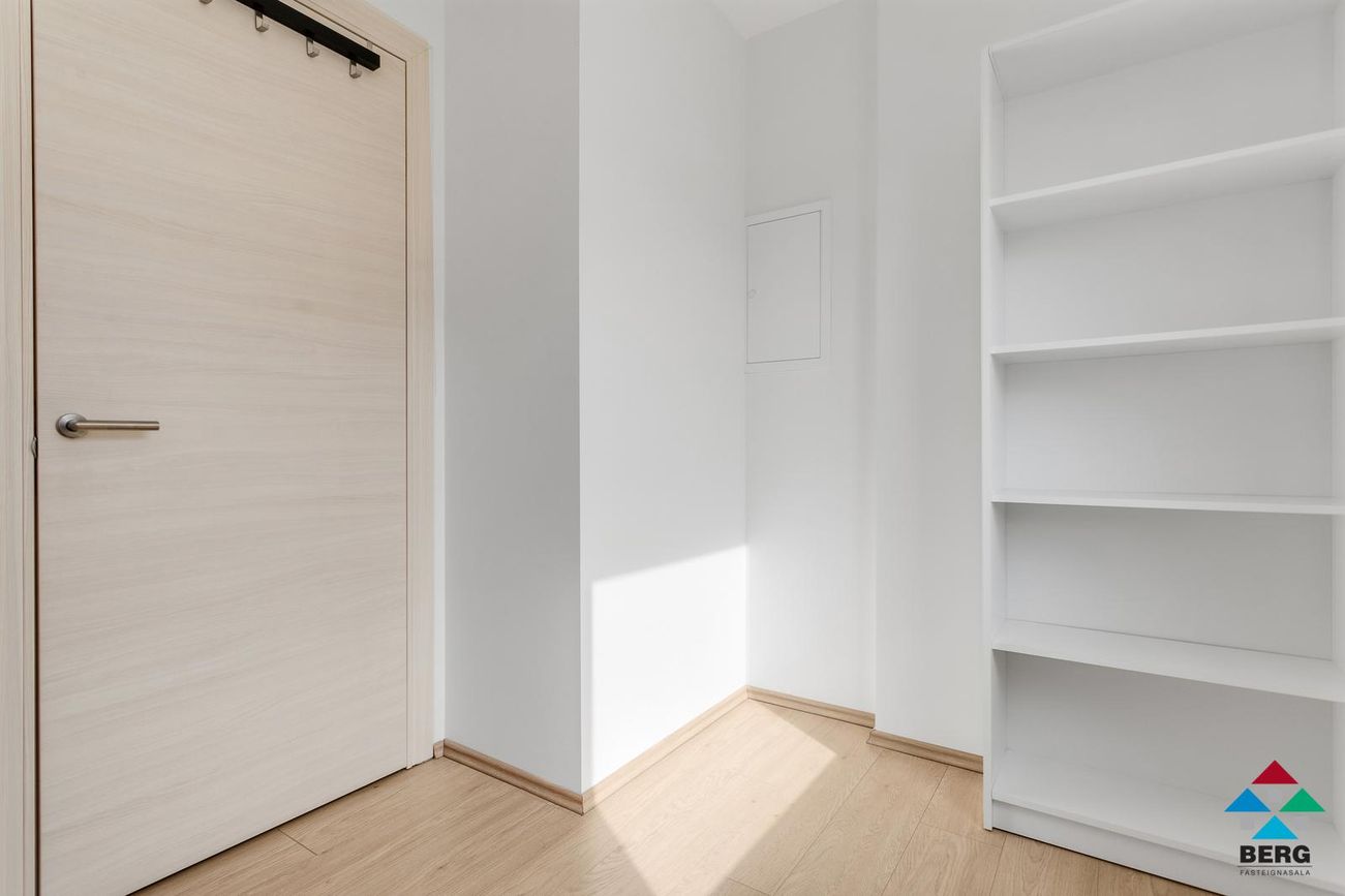 Vefarastræti 38, 270 Mosfellsbær