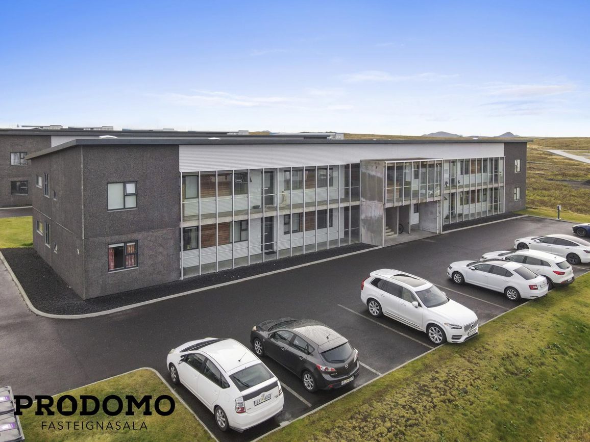 Dalsbraut 14, 260 Reykjanesbær