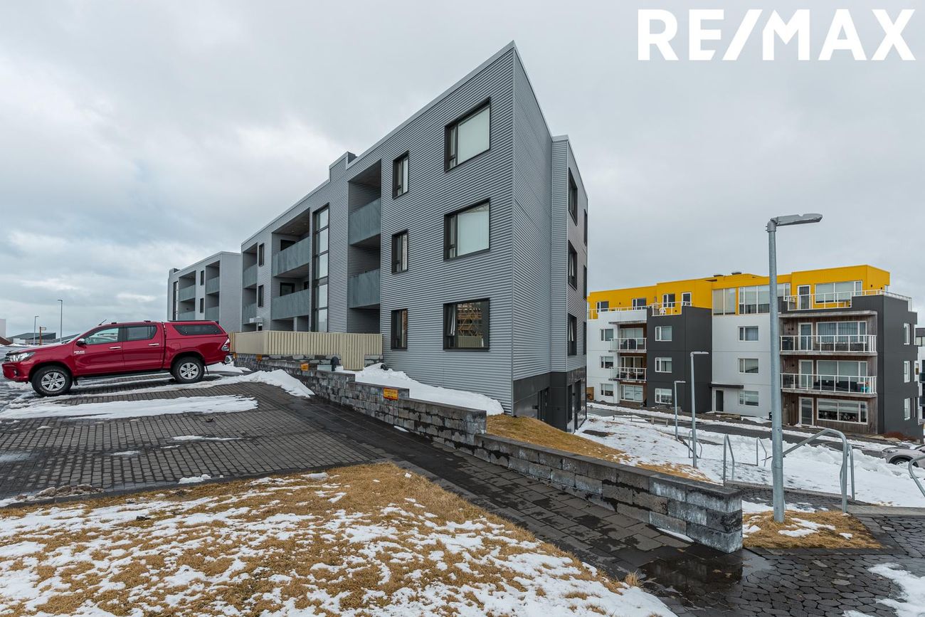 Sjónarvegur 3, 210 Garðabær