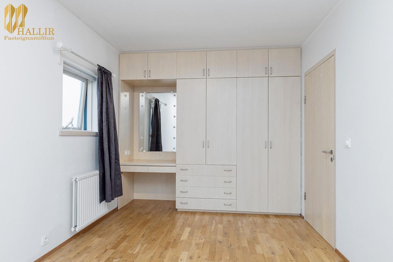 Frostafold 30, 112 Reykjavík