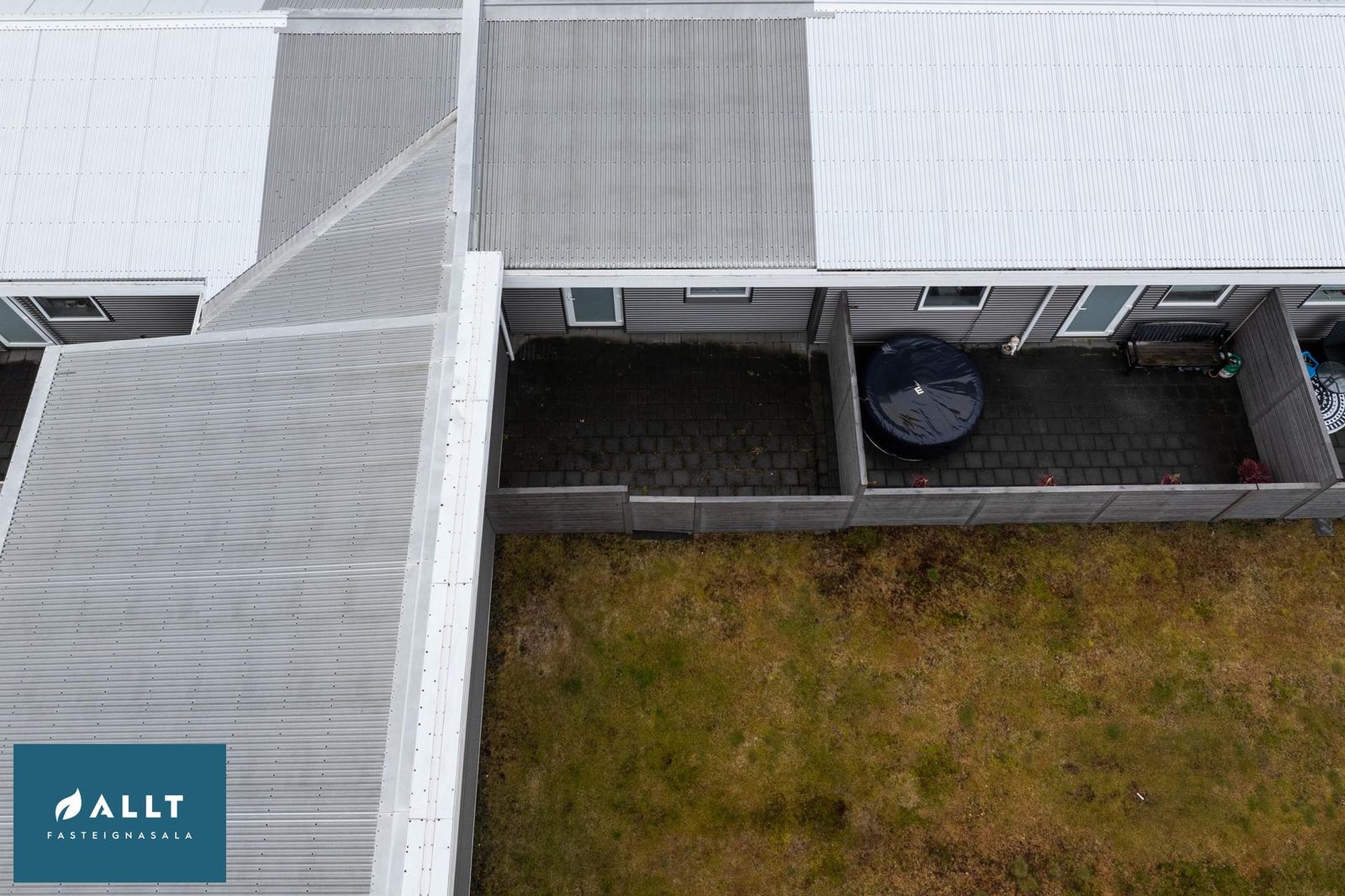 Suðurvellir 7, 230 Reykjanesbær