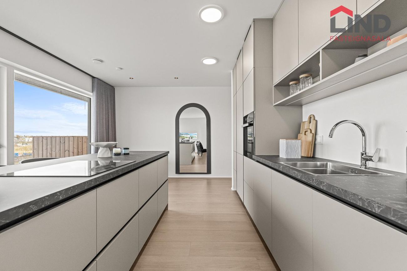 Eirhöfði 7A, 110 Reykjavík