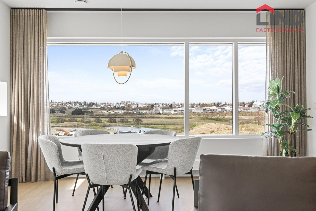 Eirhöfði 7A, 110 Reykjavík