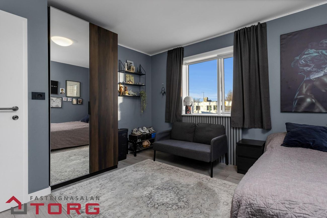 Gnoðarvogur 48 - 0201, 104 Reykjavík