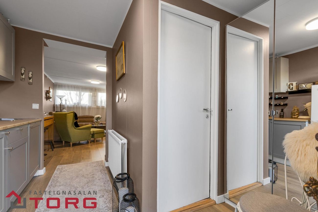 Gnoðarvogur 48 - 0201, 104 Reykjavík