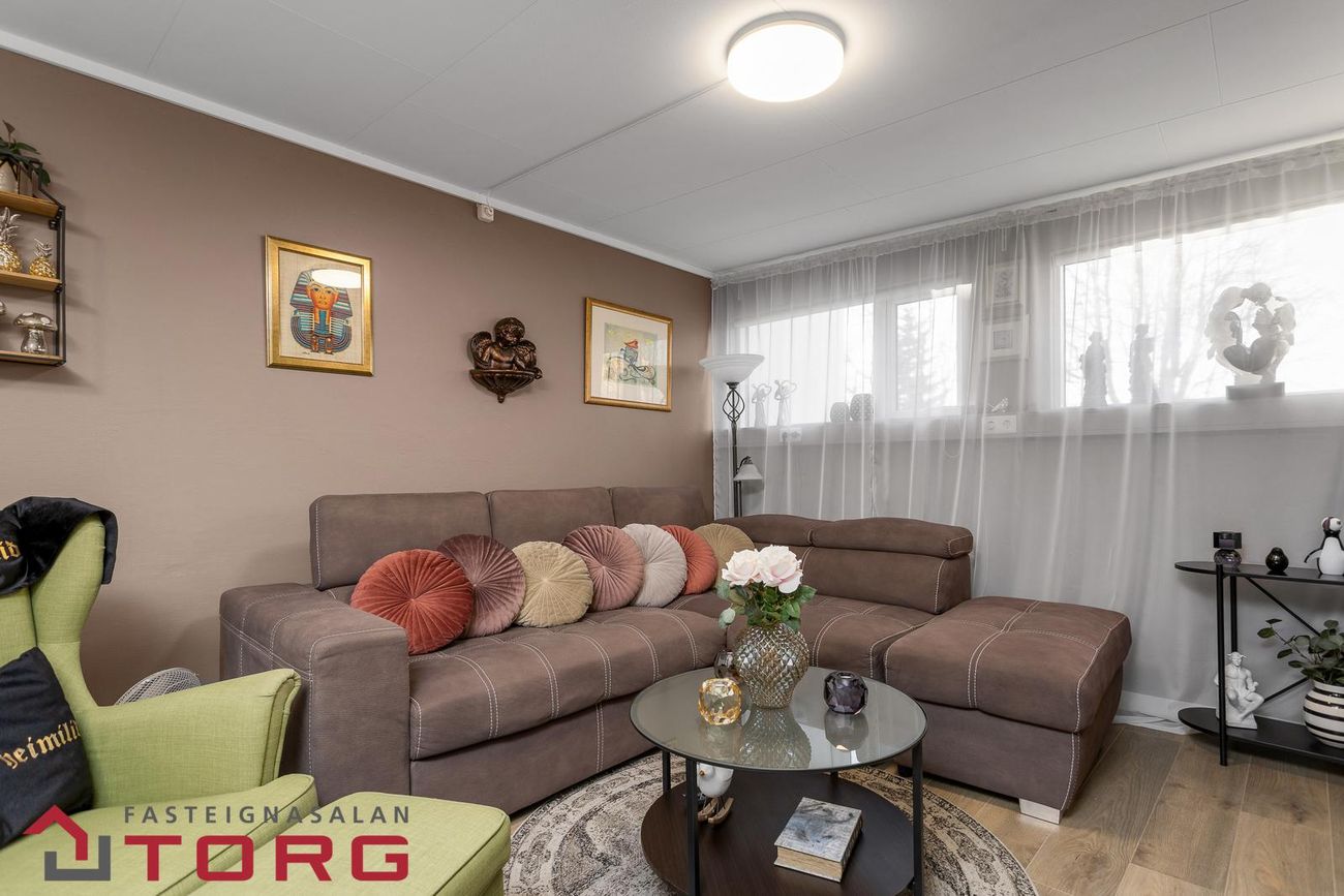 Gnoðarvogur 48 - 0201, 104 Reykjavík