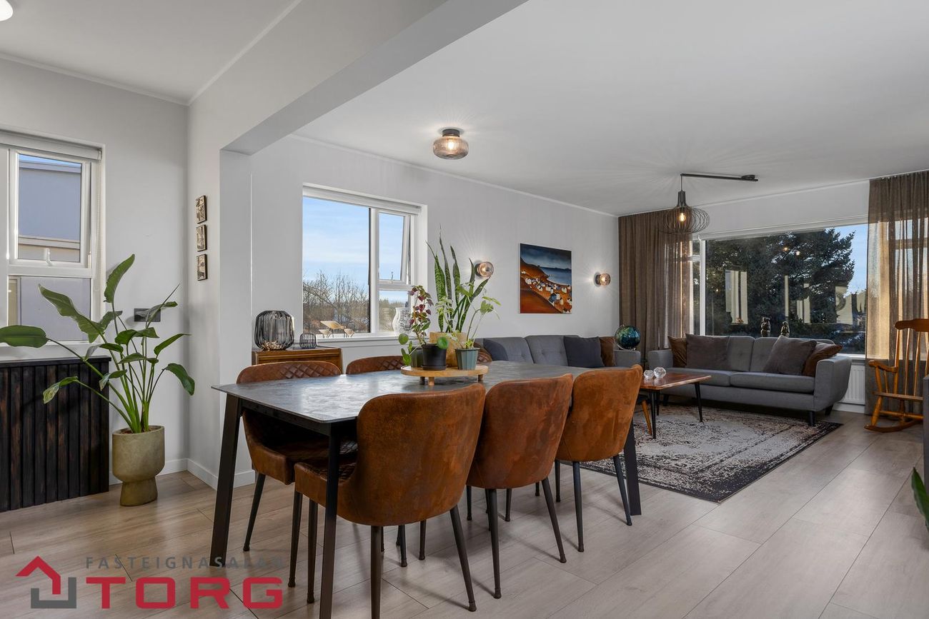 Gnoðarvogur 48 - 0201, 104 Reykjavík