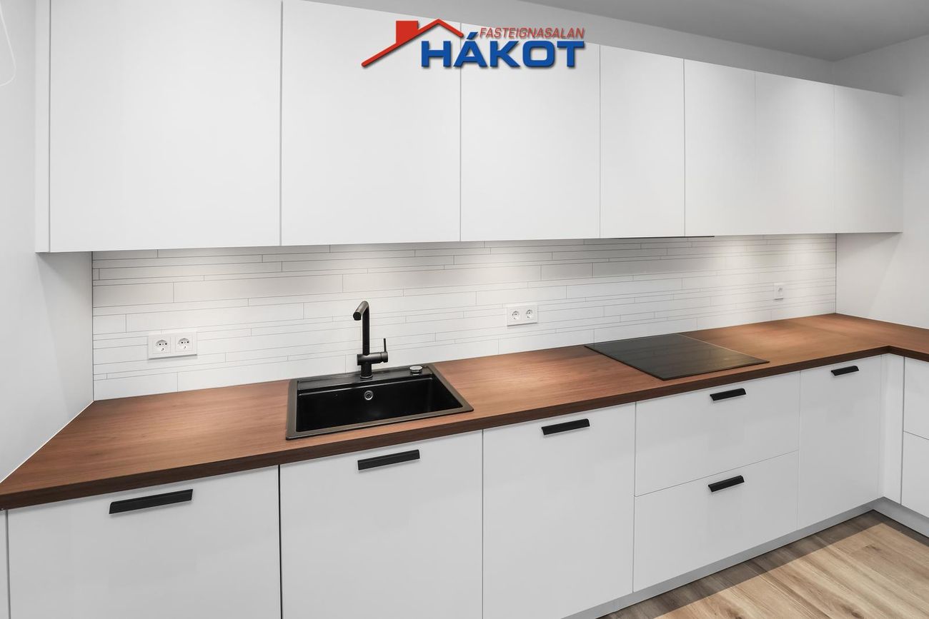 Asparskógar 18, 300 Akranes
