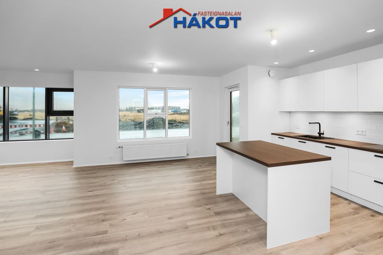 Asparskógar 18, 300 Akranes