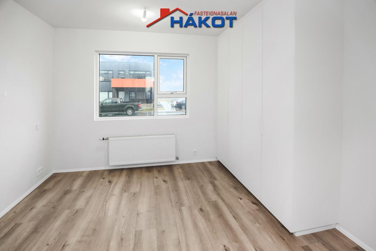 Asparskógar 18, 300 Akranes