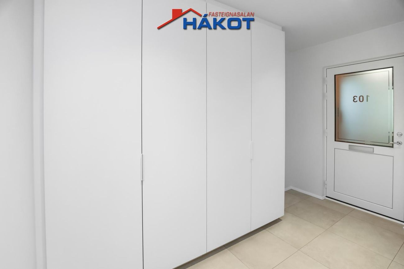 Asparskógar 18, 300 Akranes