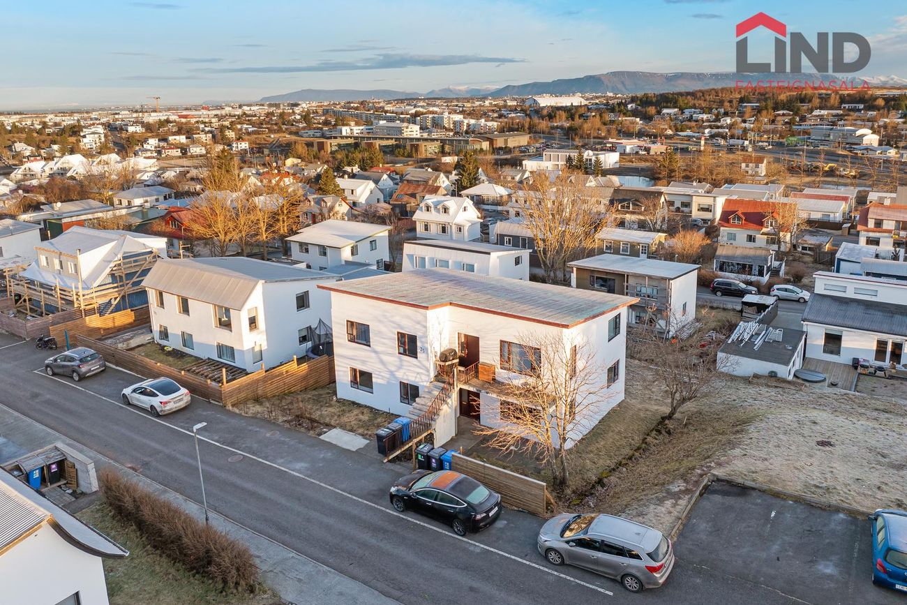Kaldakinn 25, 220 Hafnarfjörður