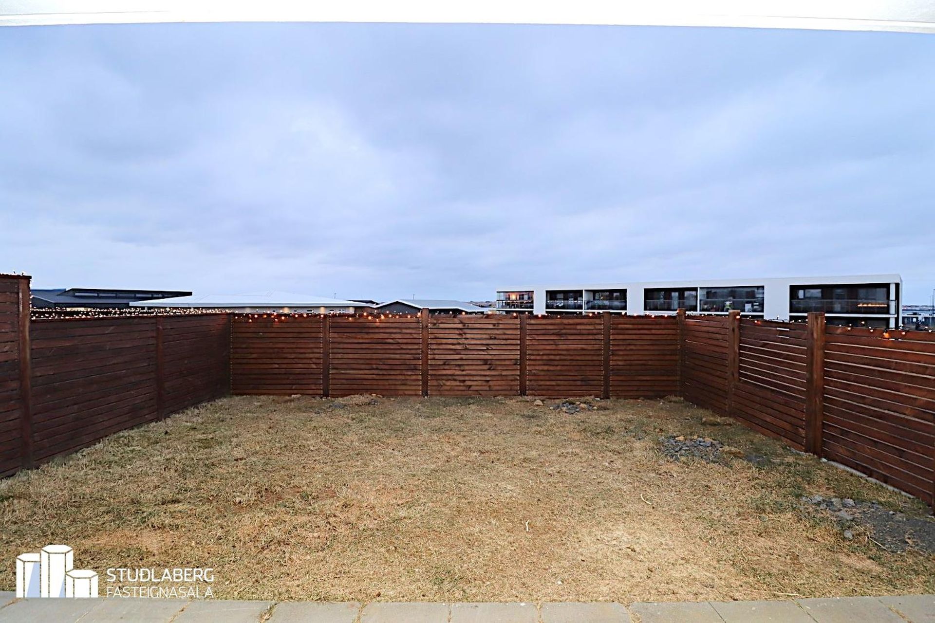 Dalsbraut 22, 260 Reykjanesbær