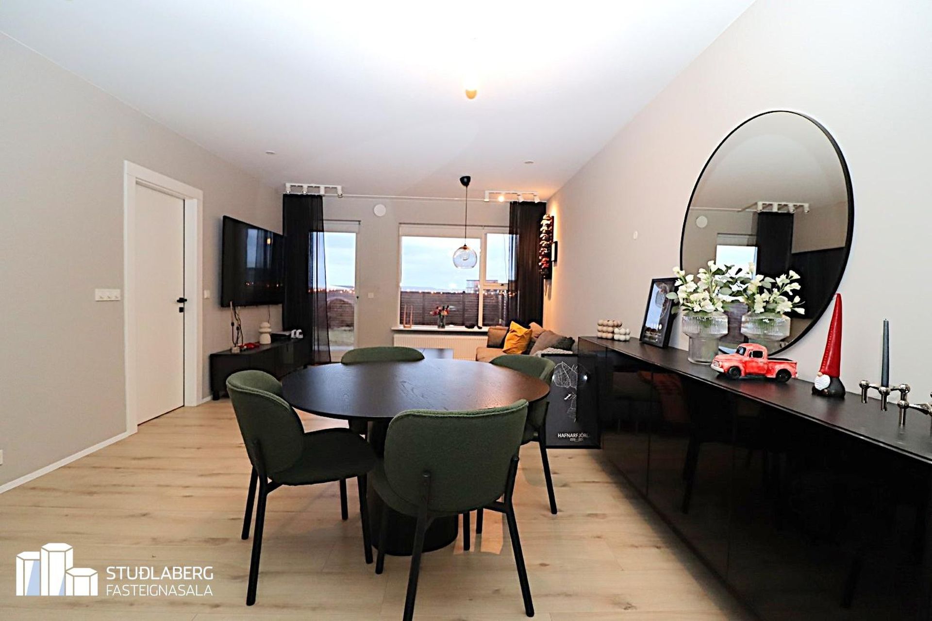 Dalsbraut 22, 260 Reykjanesbær