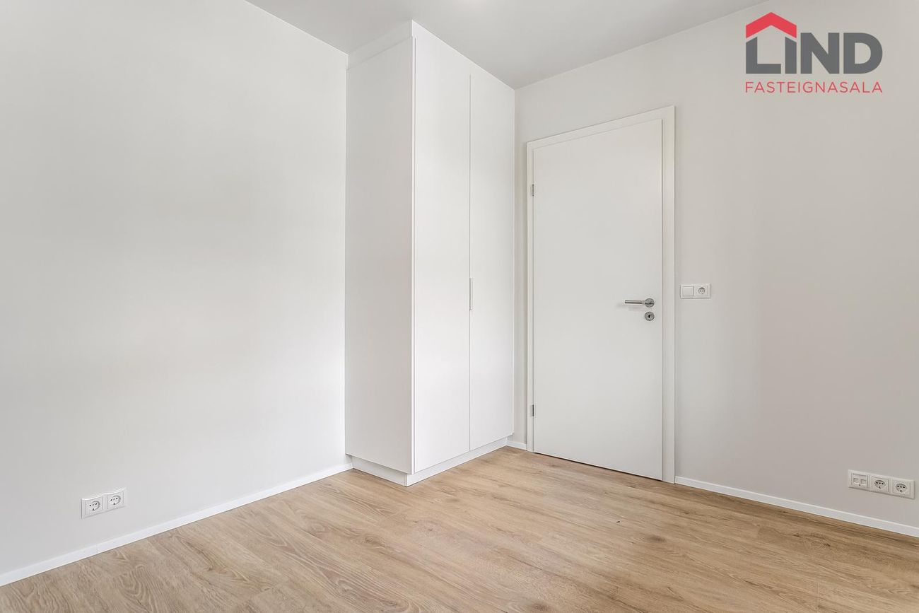 Baughamar 3, 221 Hafnarfjörður