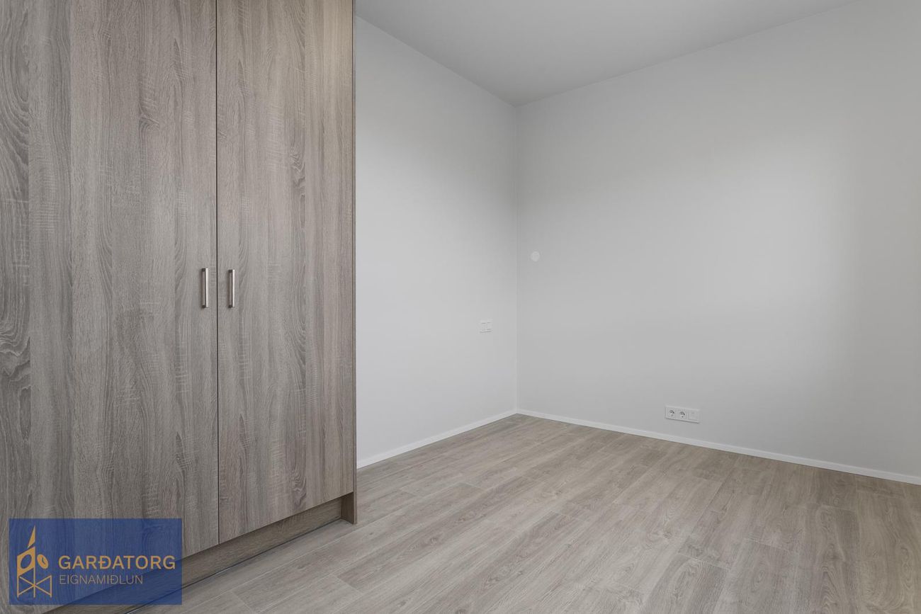 Hrafnaborg 3, 190 Sveitarfélagið Vogar