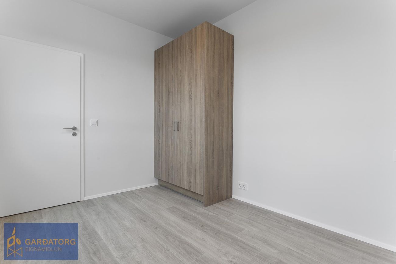 Hrafnaborg 3, 190 Sveitarfélagið Vogar