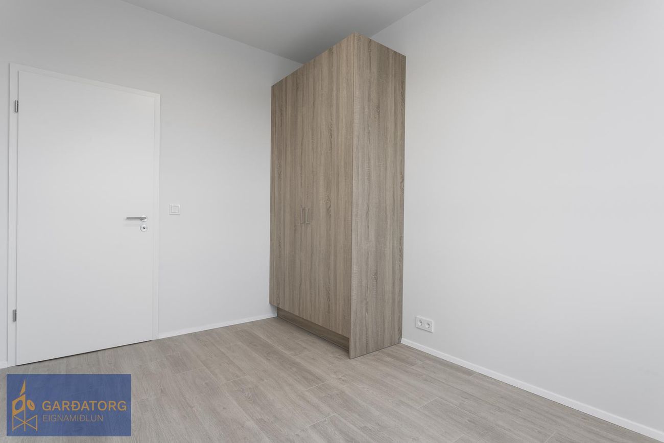 Hrafnaborg 3, 190 Sveitarfélagið Vogar